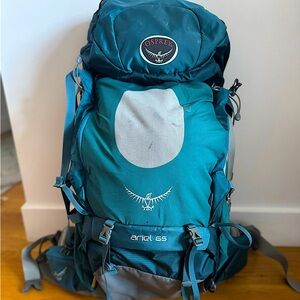 Osprey Ariel 65 pack (women’s WM Deep Sea Blue)